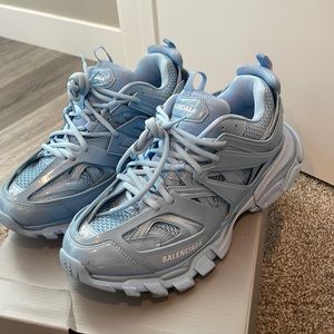 “USED” Balenciaga Sneakers